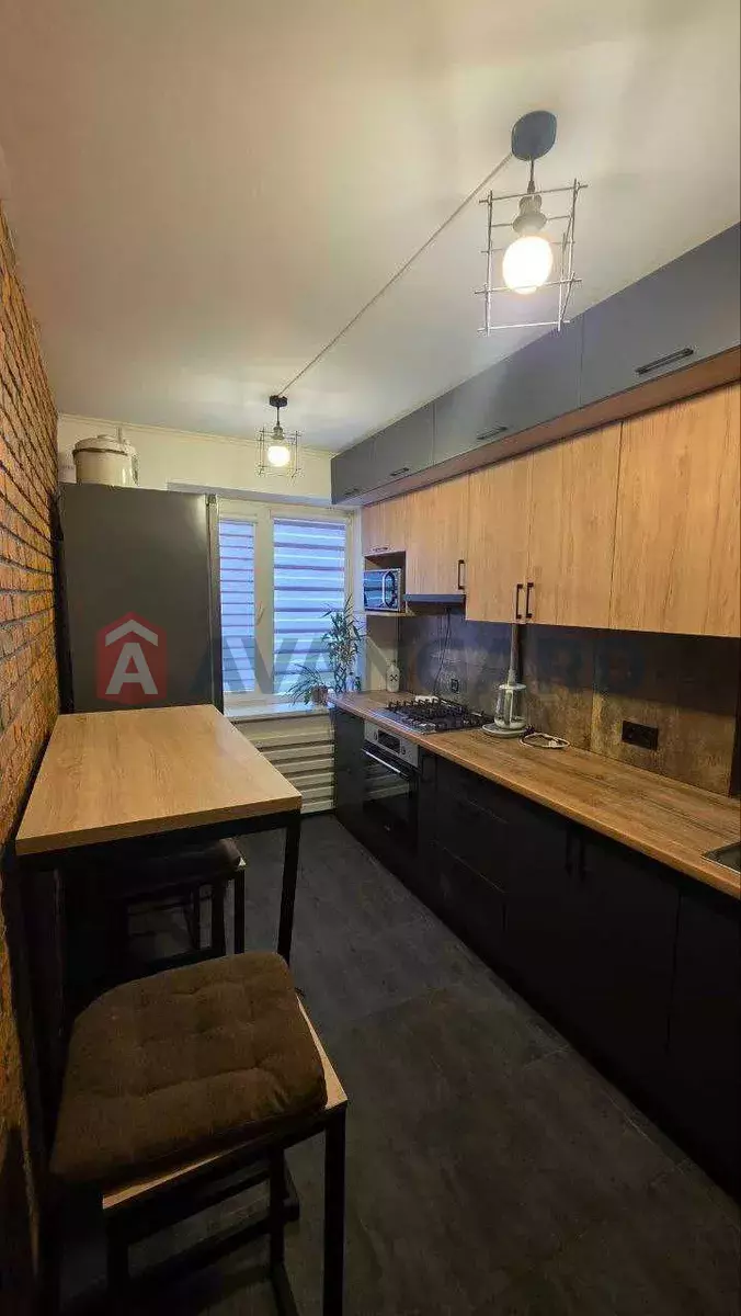 3 ��. ��������, 64/-/8 ��. �., 4/9 ������ ���� 1