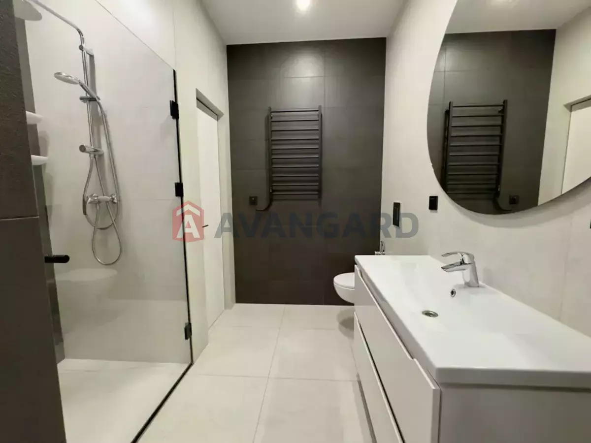 3 ��. ��������, 125/-/20 ��. �., 8/13 ������ ���� 8