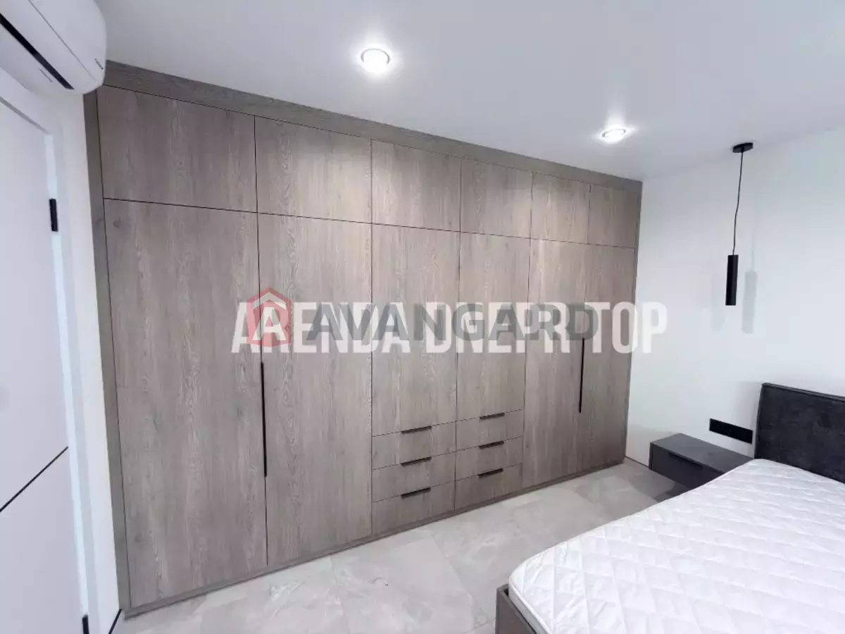 1 ��. ��������, 42/-/- ��. �., 11/16 ������ ���� 5