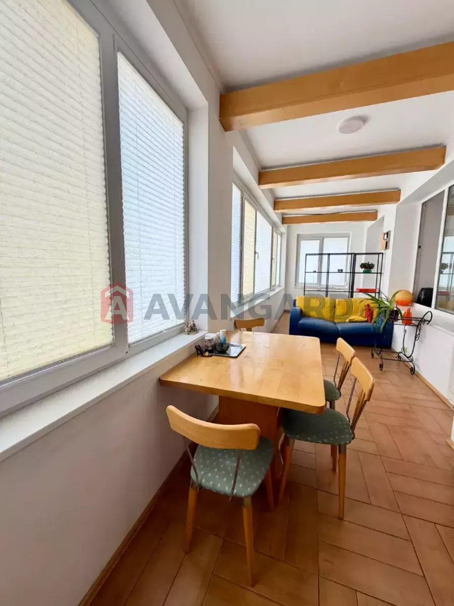 4 ��. ��������, 139/100/20 ��. �., 3/3 ������ ���� 2