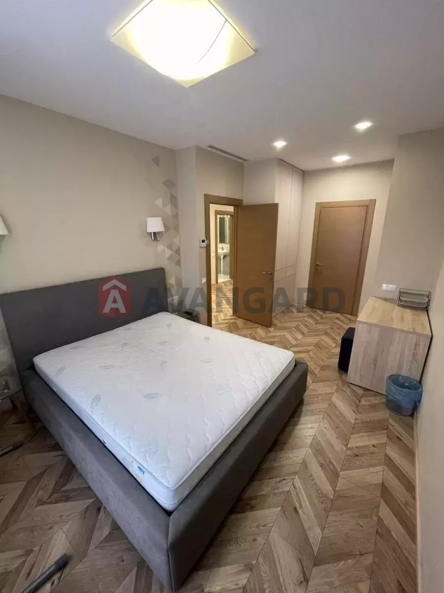 4 ��. ��������, 145/-/50 ��. �., 5/7 ������ ���� 11