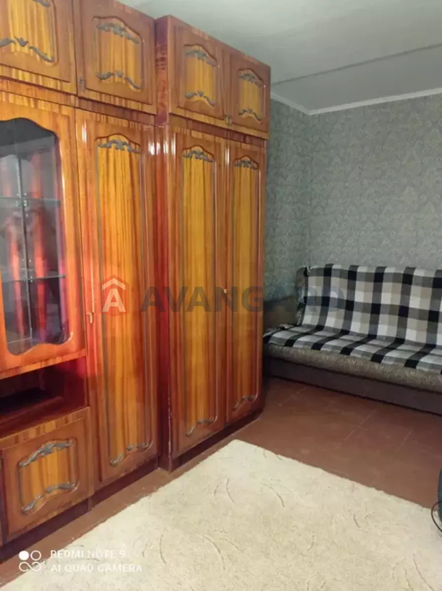 1 ��. ��������, 38/-/8 ��. �., 9/14 ������ ���� 3