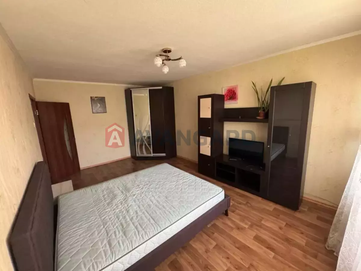 1 . , 40/-/- . ., 7/9   1