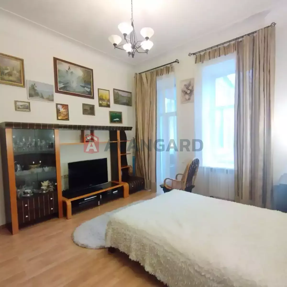 2 ��. ��������, 45/-/- ��. �., 2/3 ������ ���� 5