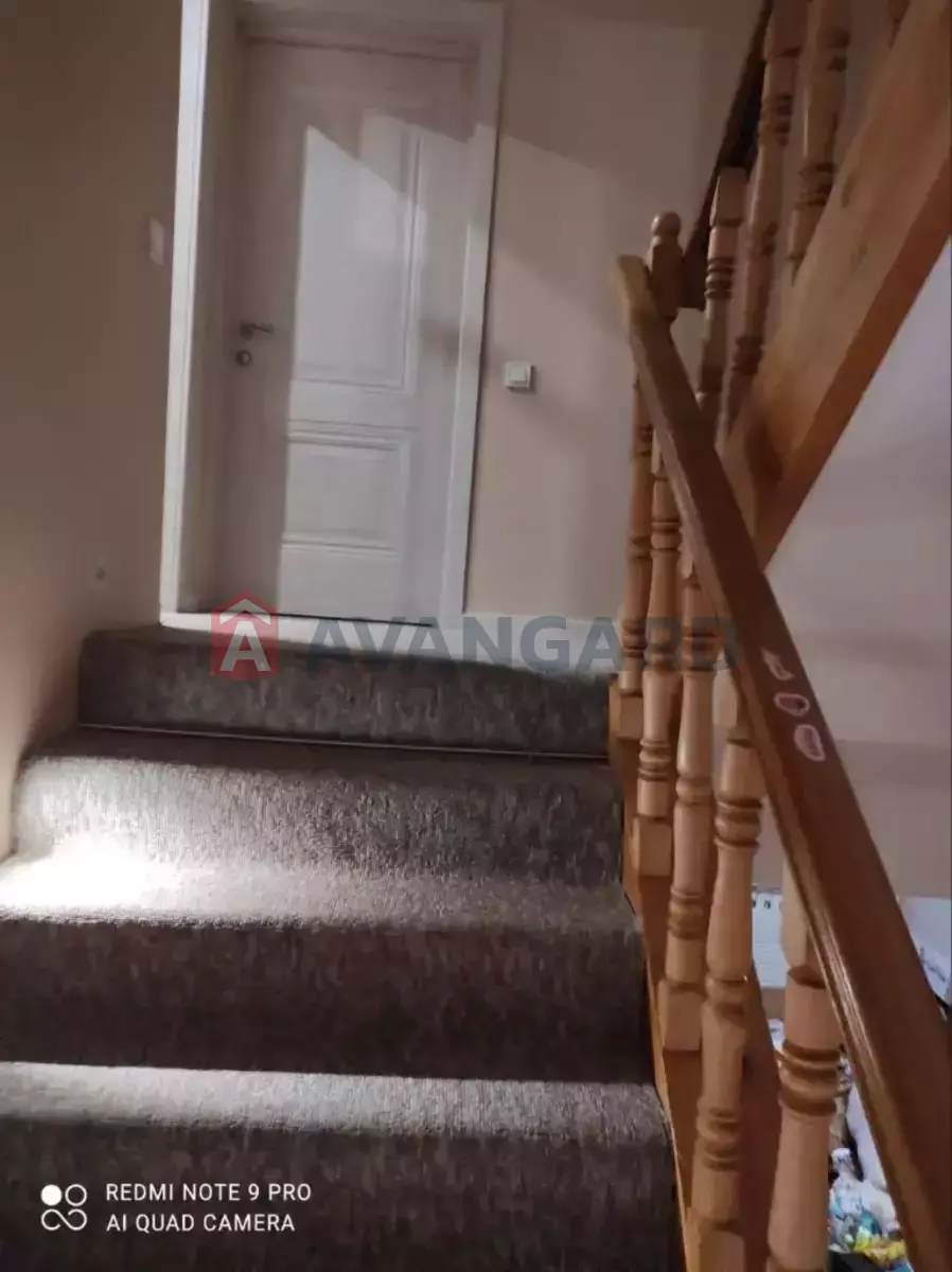 4 ����. ��������, 123/-/- ��. �., 3/10 ���� ���� 12
