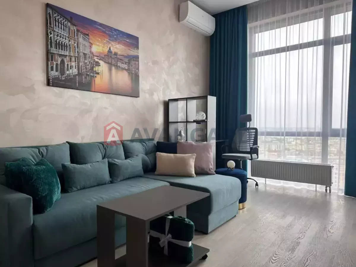 4 ��. ��������, 120/-/40 ��. �., 12/12 ������ ���� 20