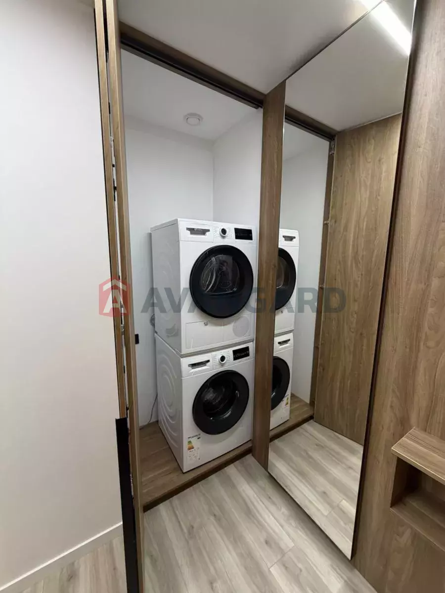 2 ��. ��������, 46/14/10 ��. �., 7/10 ������ ���� 6