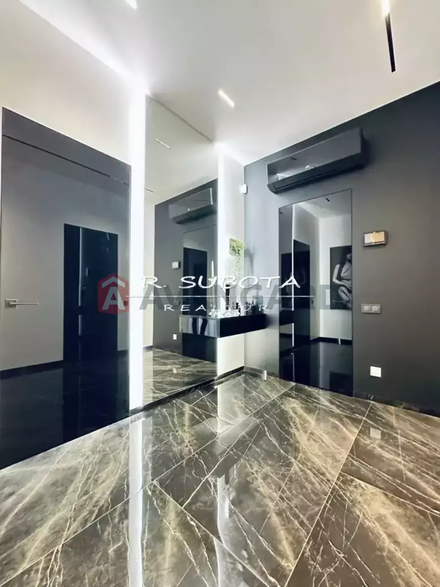 2 ��. ��������, 92/-/- ��. �., 14/25 ������ ���� 4