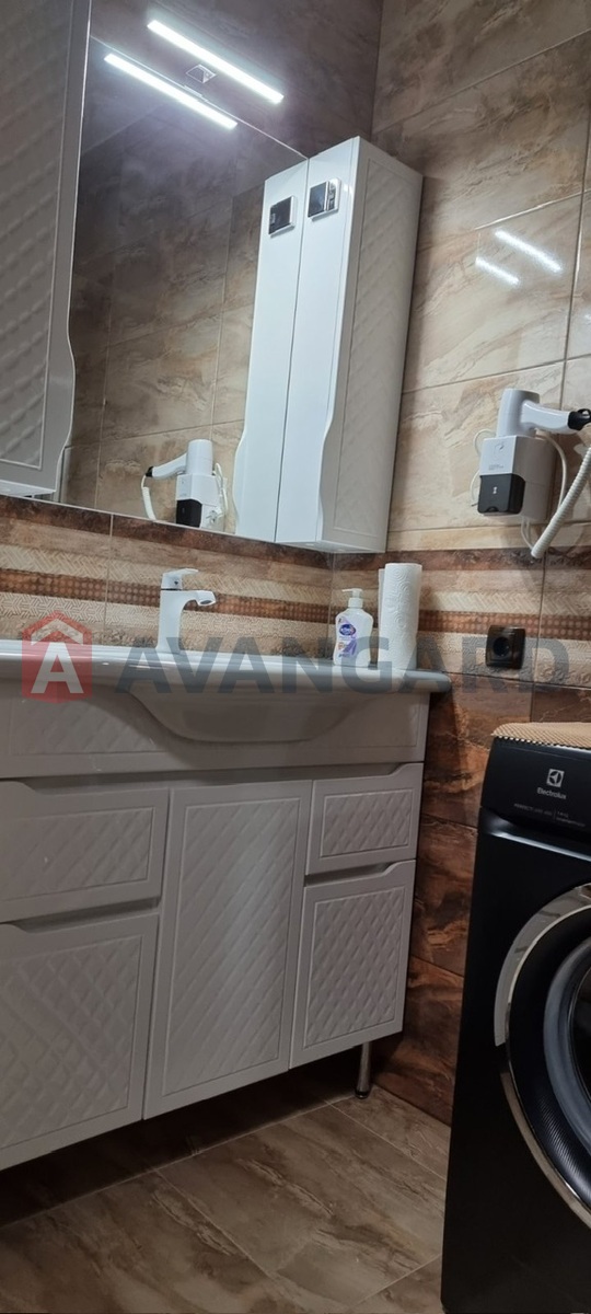 1 ��. ��������, 30/-/- ��. �., 5/5 ������ ���� 6