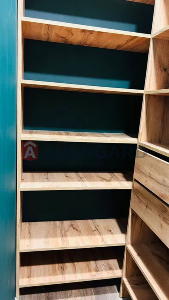 1 ��. ��������, 54/-/15 ��. �., 7/10 ������ ���� 10