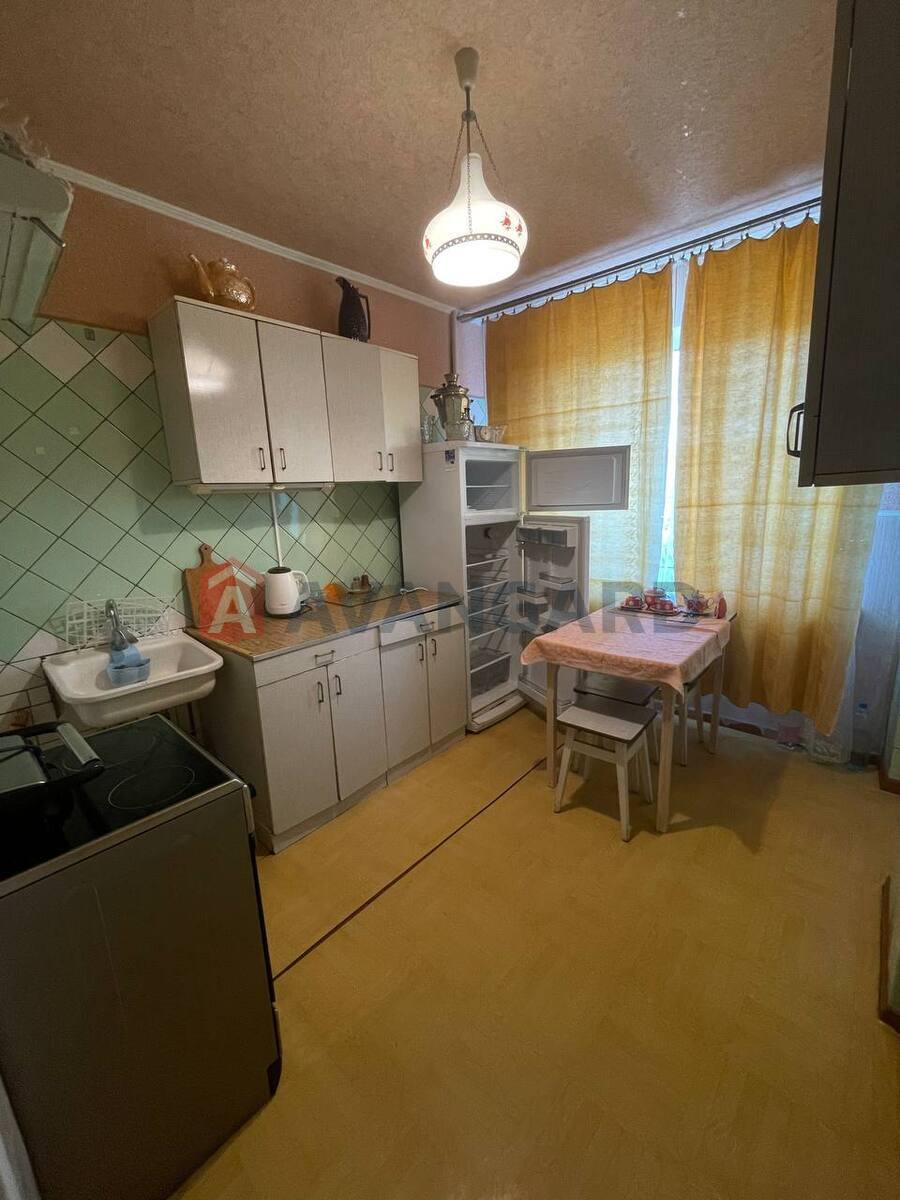 2 ����. ��������, 53/-/8 ��. �., 9/16 ���� ���� 8