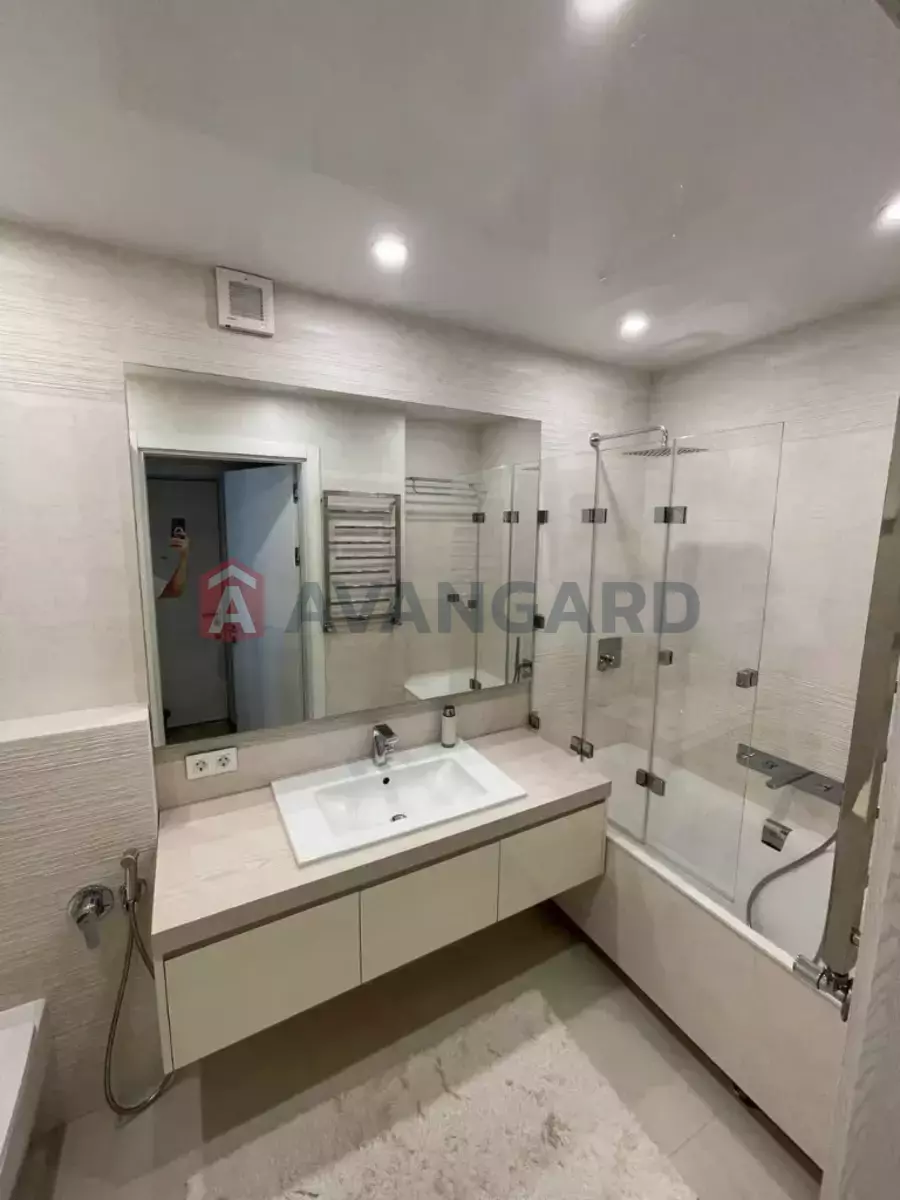 2 ��. ��������, 47/-/- ��. �., 7/17 ������ ���� 9