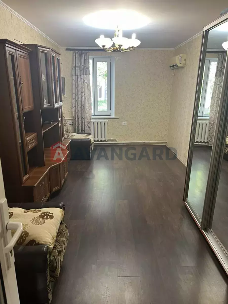 1 . , 39/-/12 . ., 1/1   4