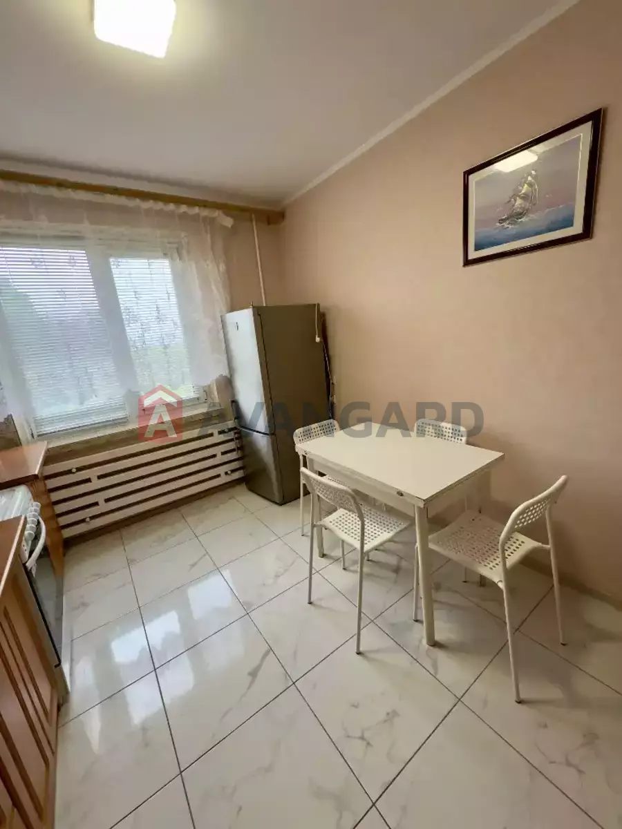 1 ��. ��������, 41/20/9 ��. �., 7/12 ������ ���� 5