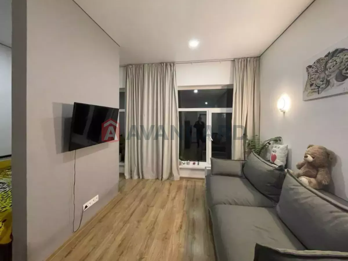 1 ��. ��������, 35/-/- ��. �., 2/5 ������ ���� 2