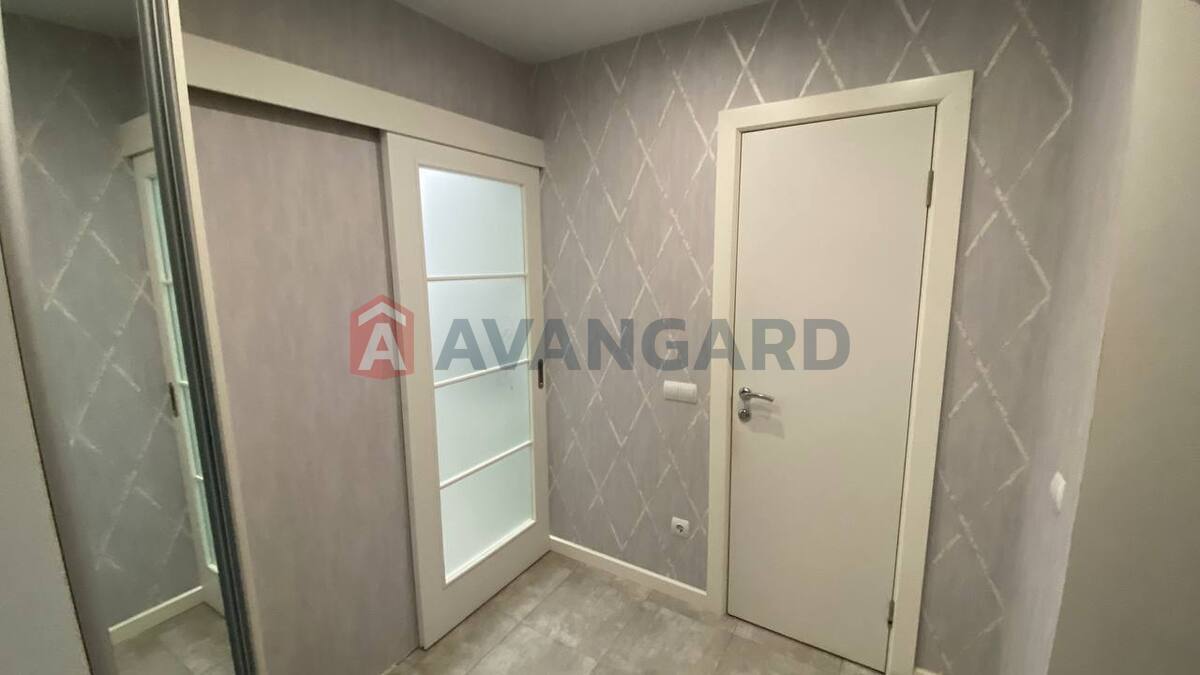 1 ��. ��������, 32/-/- ��. �., 6/9 ������ ���� 13