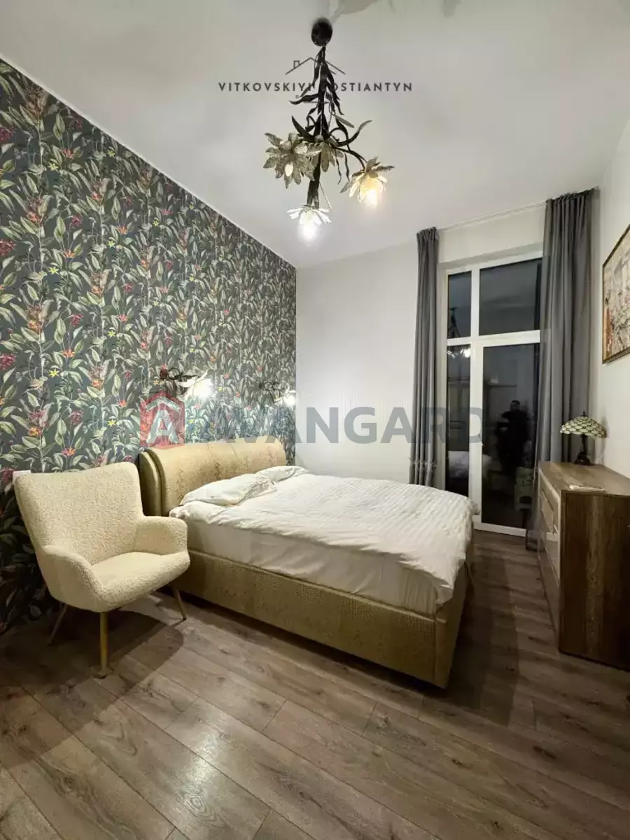 3 ��. ��������, 110/-/20 ��. �., 3/15 ������ ���� 1