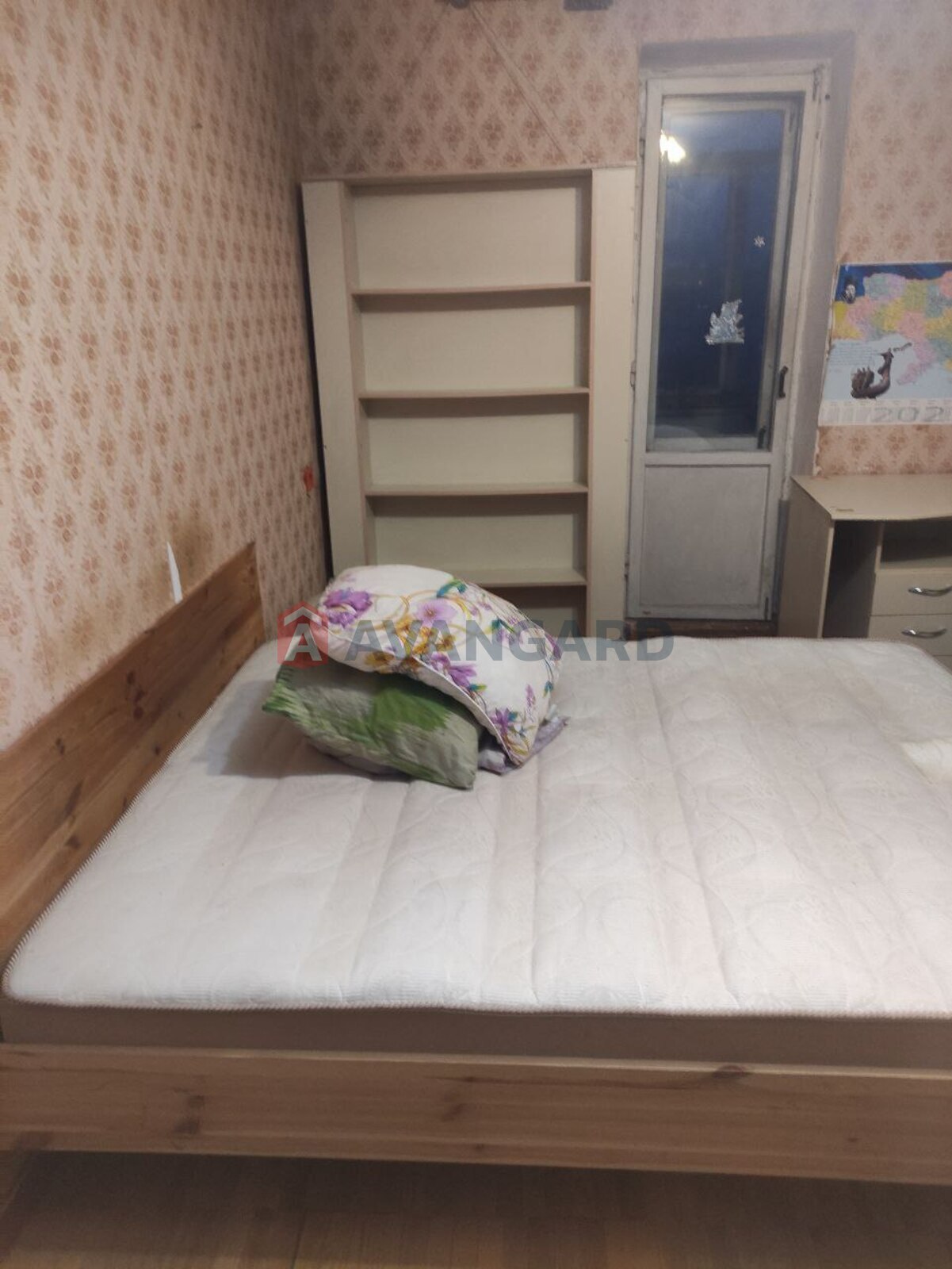 2 ��. ��������, 65/-/7 ��. �., 8/14 ������ ���� 4