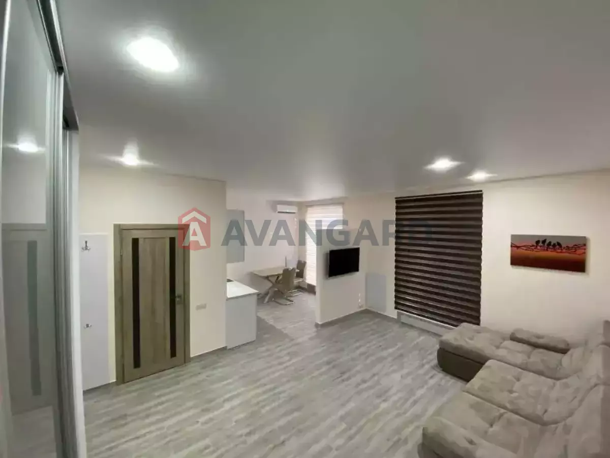 1 . , 37/37/7 . ., 3/4   11