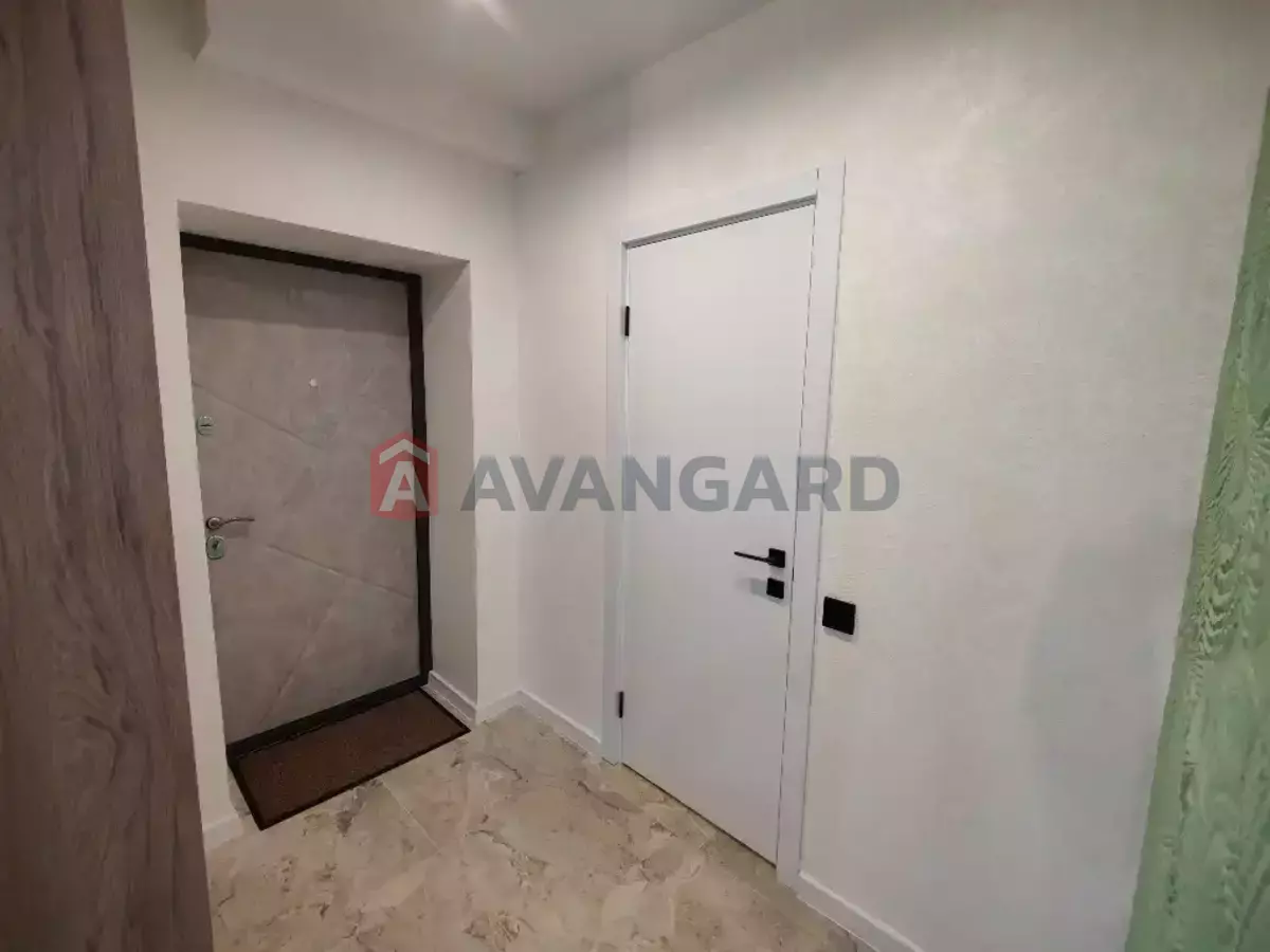 1 ��. ��������, 37/-/15 ��. �., 5/10 ������ ���� 13