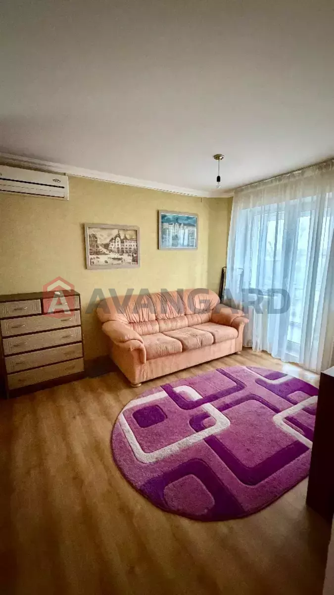 1 ����. ��������, 37/-/10 ��. �., 5/5 ���� ���� 1