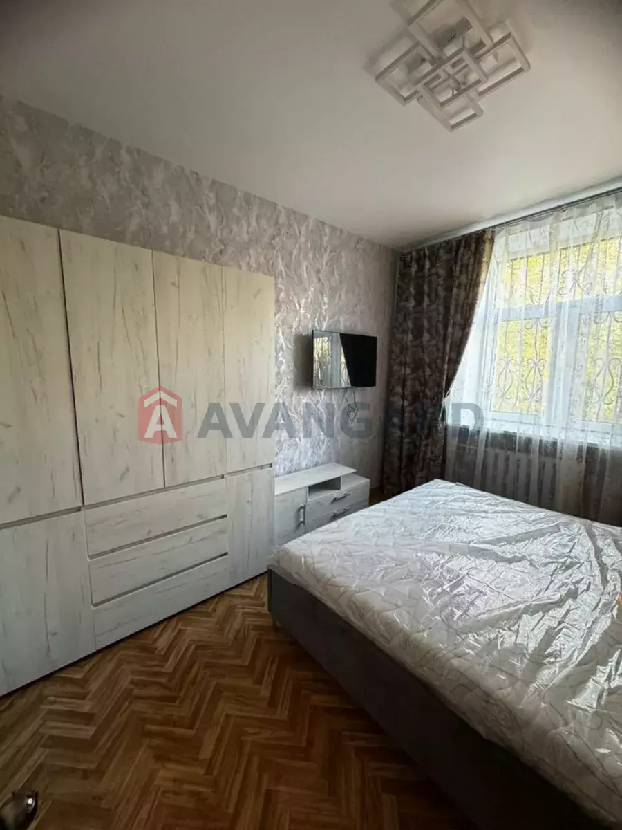 2 . , 46/-/8 . ., 2/5   1