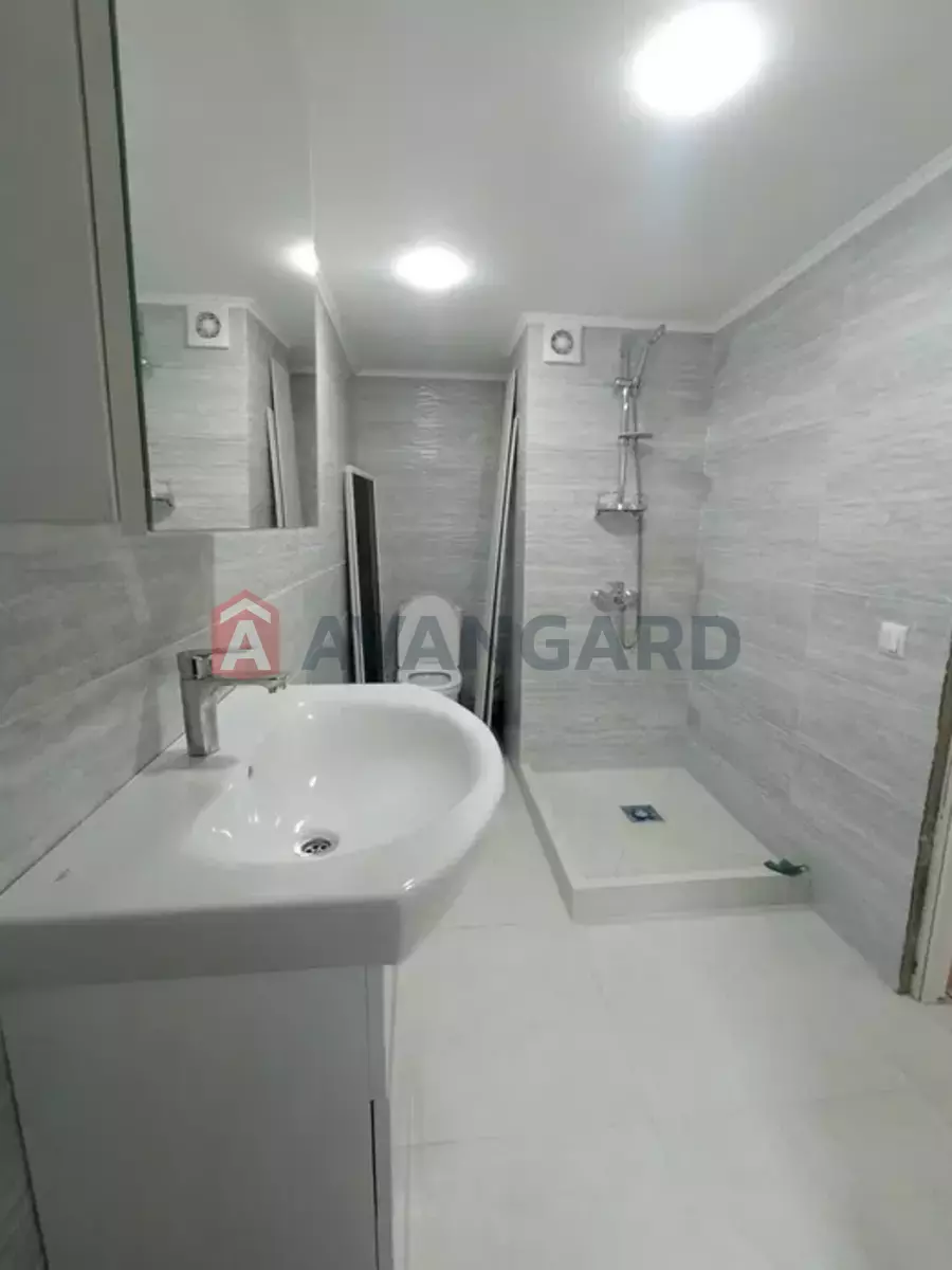 1 ��. ��������, 25/-/10 ��. �., 2/3 ������ ���� 6