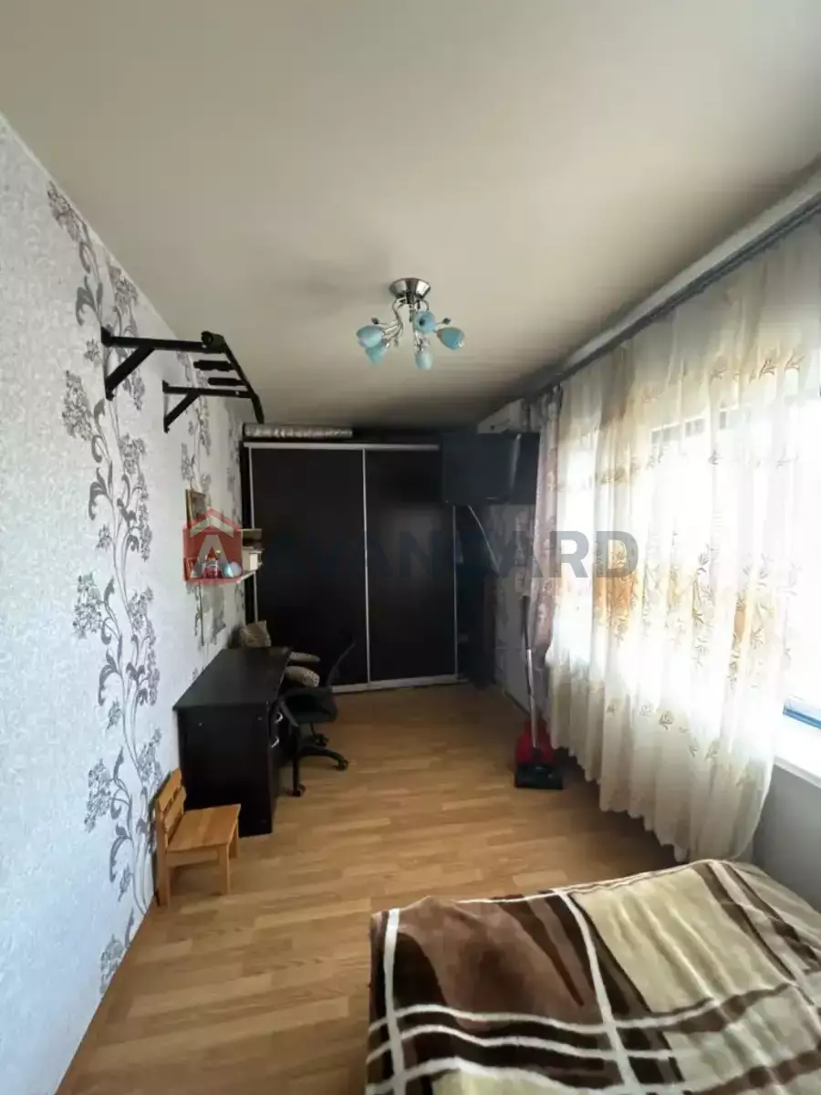 2 . , 42/30/7 . ., 5/5   8