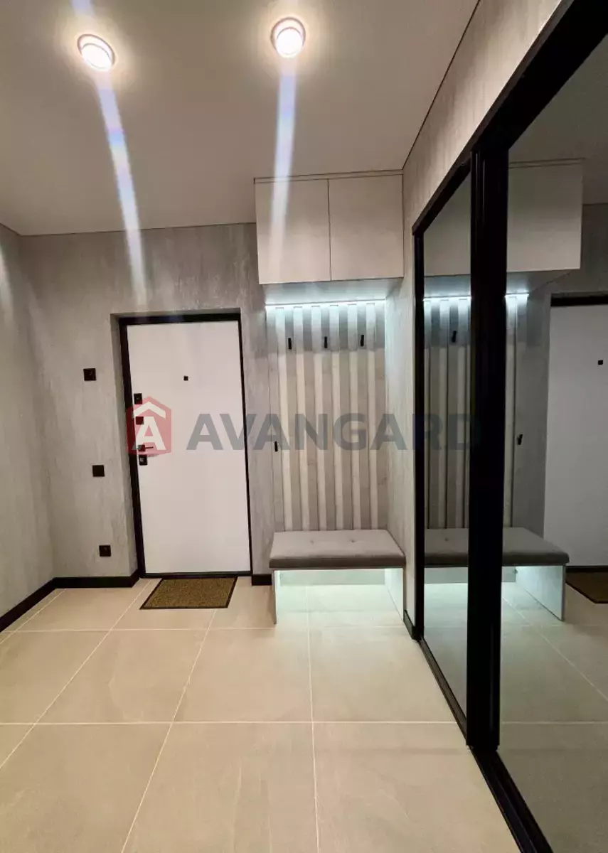 2 ��. ��������, 47/37/10 ��. �., 3/10 ������ ���� 10