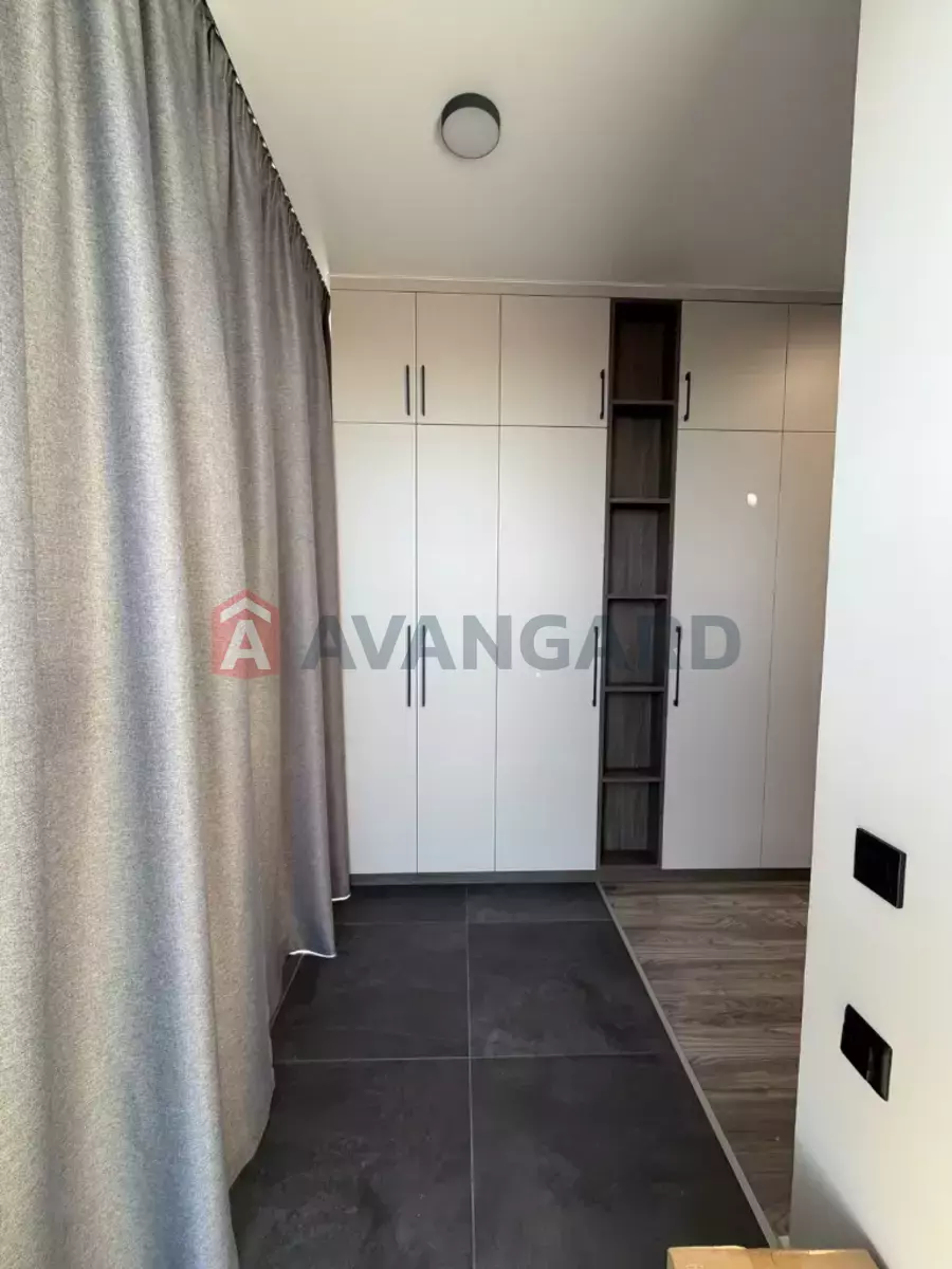 2 ��. ��������, 60/40/15 ��. �., 16/17 ������ ���� 10