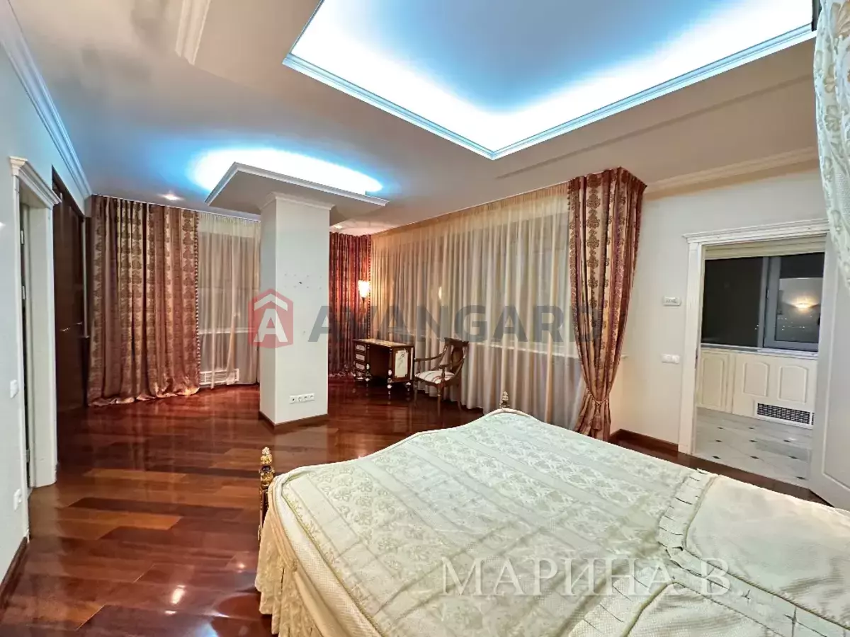 4 ��. ��������, 189/-/35 ��. �., 9/24 ������ ���� 22