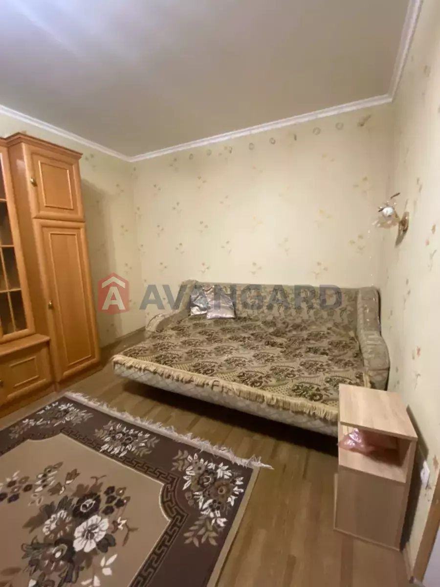 1 ����. ��������, 48/-/- ��. �., 4/9 ���� ���� 3