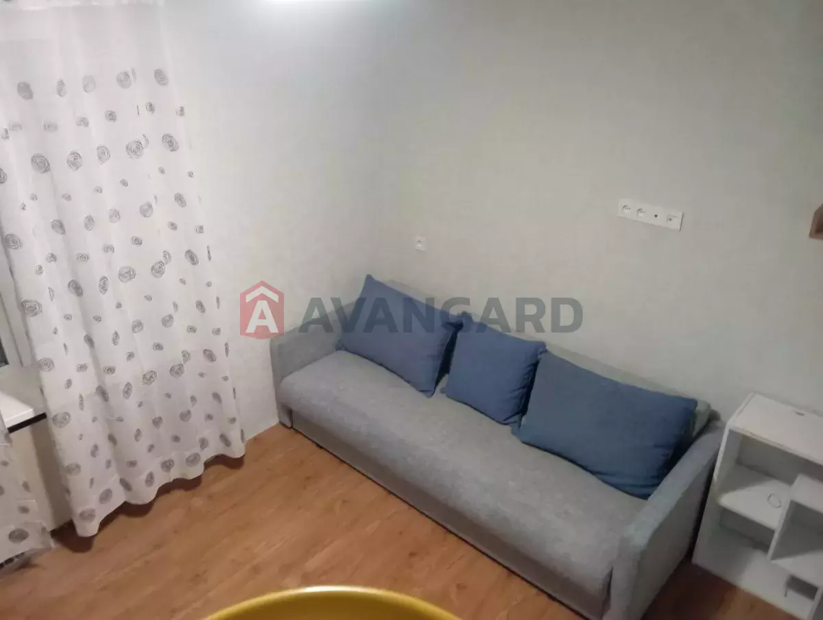 2 ��. ��������, 45/-/10 ��. �., 2/2 ������ ���� 3