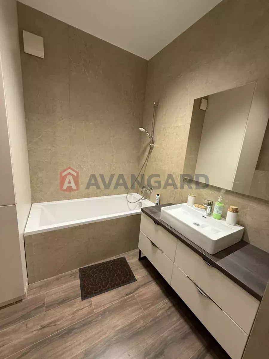 2 ��. ��������, 54/-/25 ��. �., 5/7 ������ ���� 14