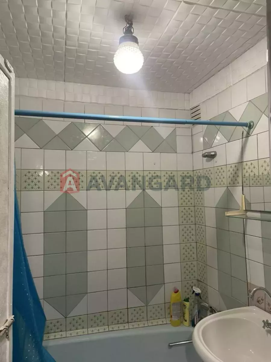 2 . , 46/-/8 . ., 2/5   3