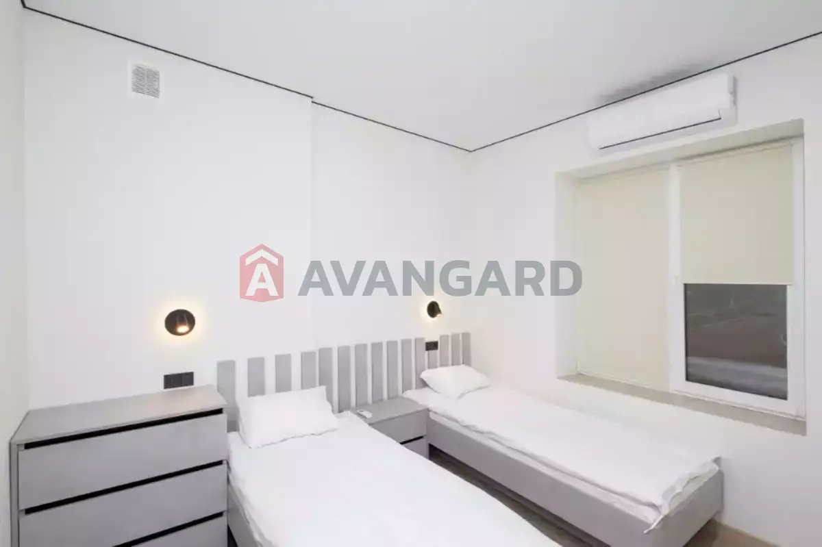 2 ��. ��������, 35/25/10 ��. �., 3/4 ������ ���� 14