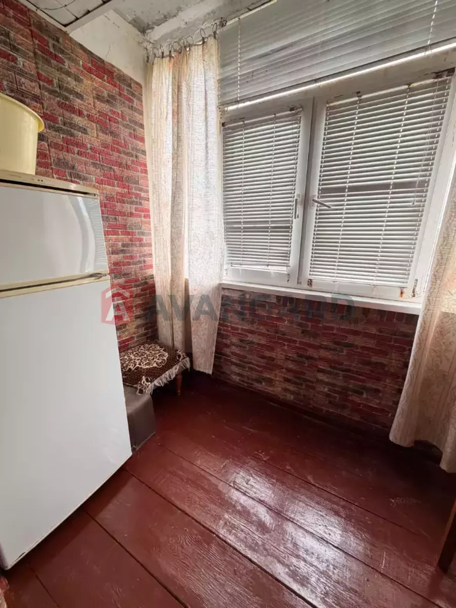 3 ��. ��������, 70/43/8 ��. �., 9/9 ������ ���� 7