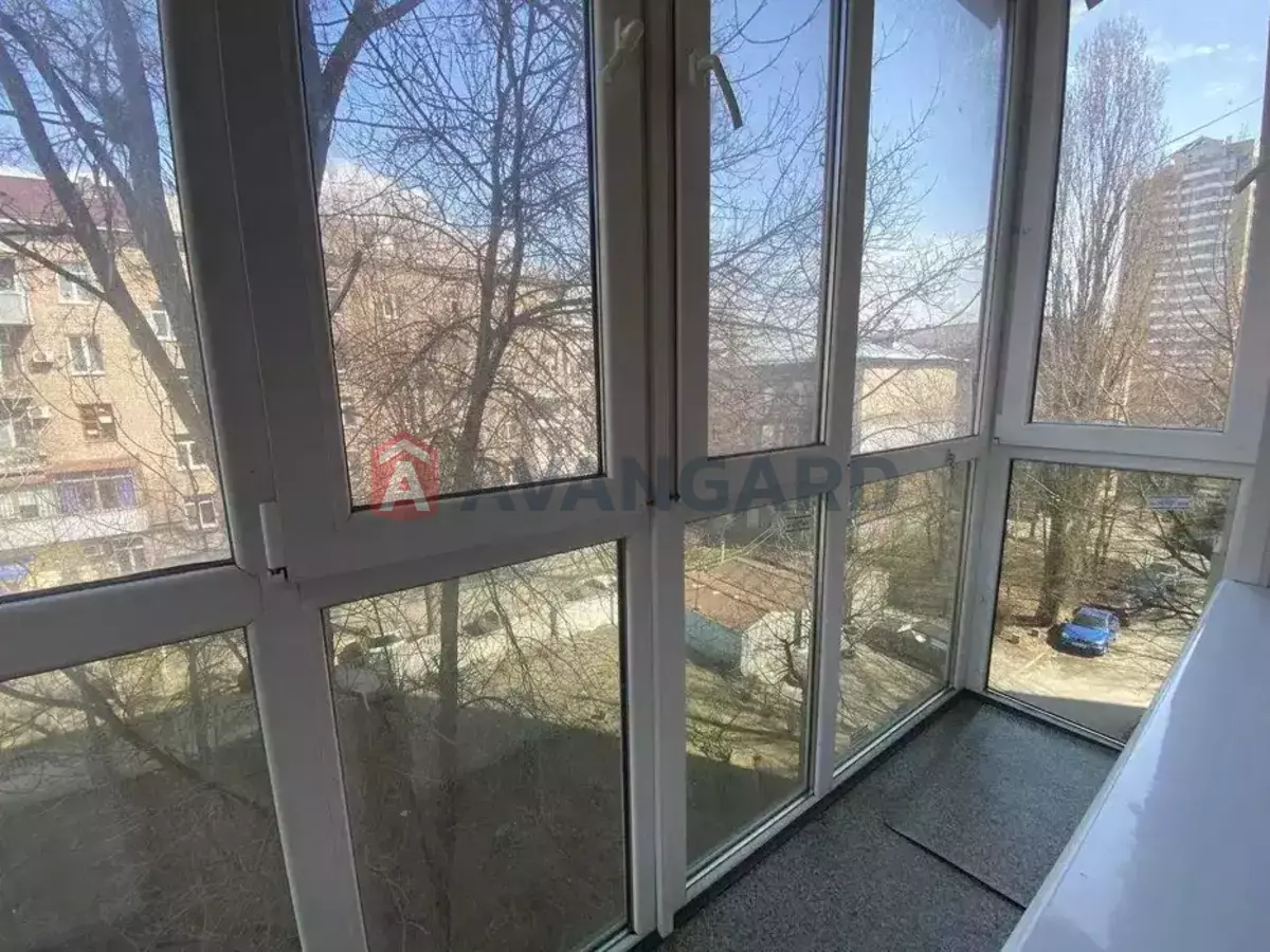 3 ��. ��������, 71/50/8 ��. �., 4/9 ������ ���� 7