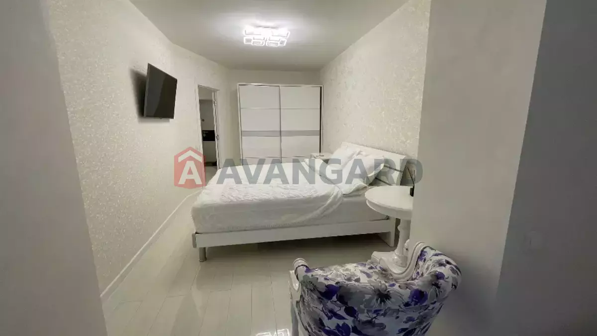 1 ��. ��������, 54/19/15 ��. �., 6/9 ������ ���� 9