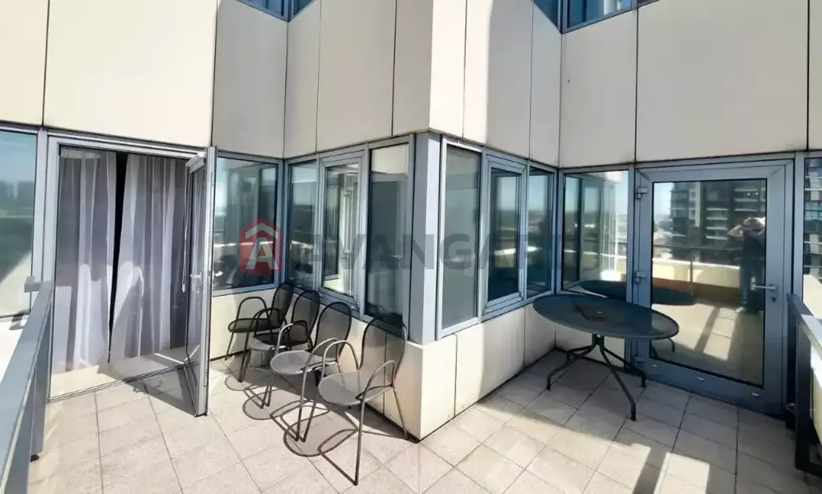 3 ��. ��������, 147/-/- ��. �., 18/28 ������ ���� 6