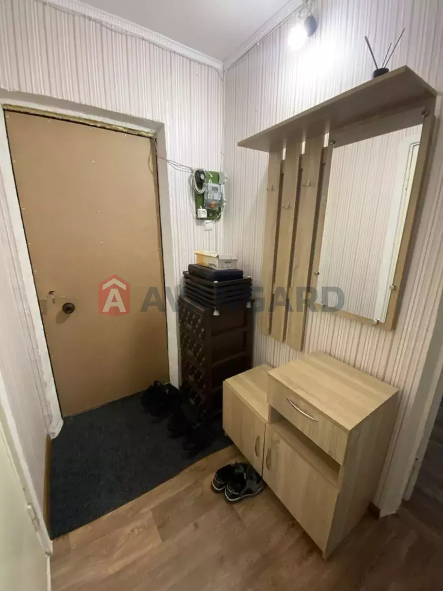 1 ����. ��������, 37/-/9 ��. �., 13/16 ���� ���� 2