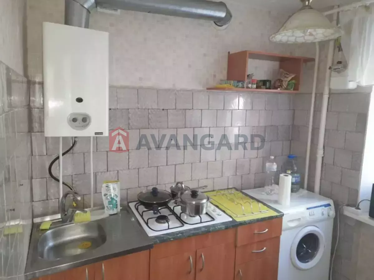 1 ��. ��������, 33/-/6 ��. �., 2/5 ������ ���� 4