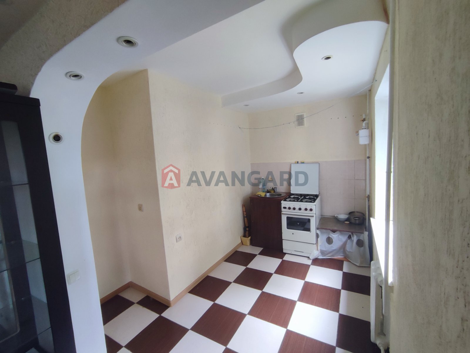 2 ����. ��������, 43/-/7 ��. �., 3/5 ���� ���� 3