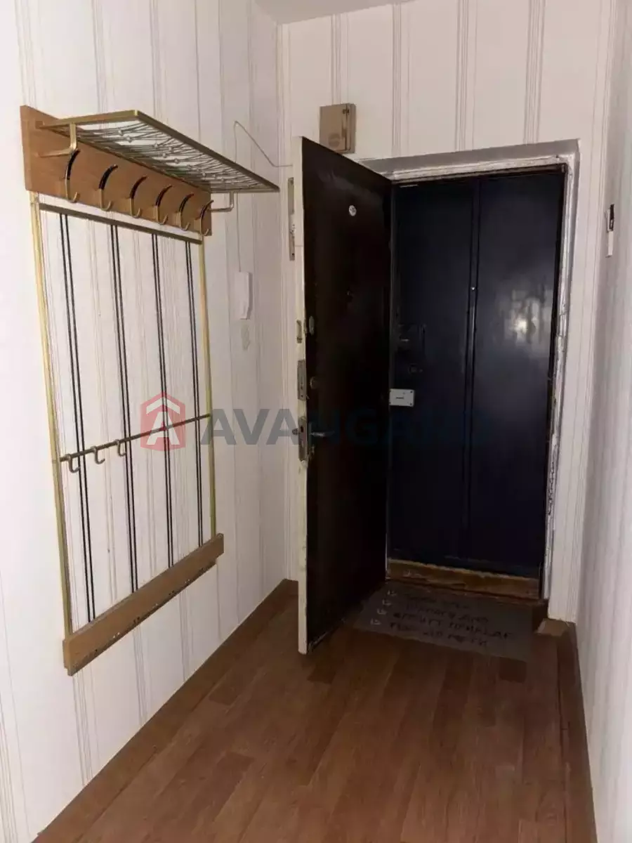 2 ��. ��������, 60/-/9 ��. �., 4/5 ������ ���� 16