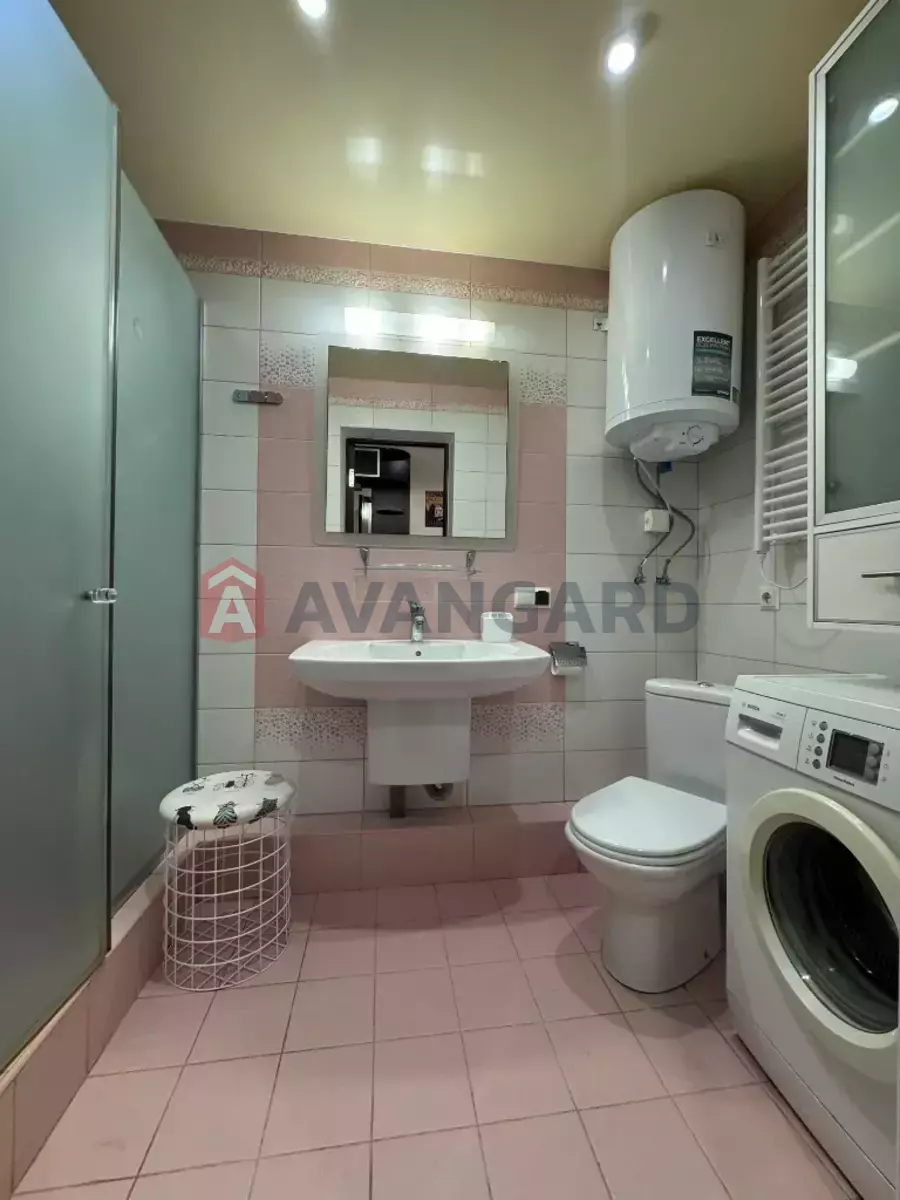 1 ��. ��������, 40/17/14 ��. �., 8/12 ������ ���� 14