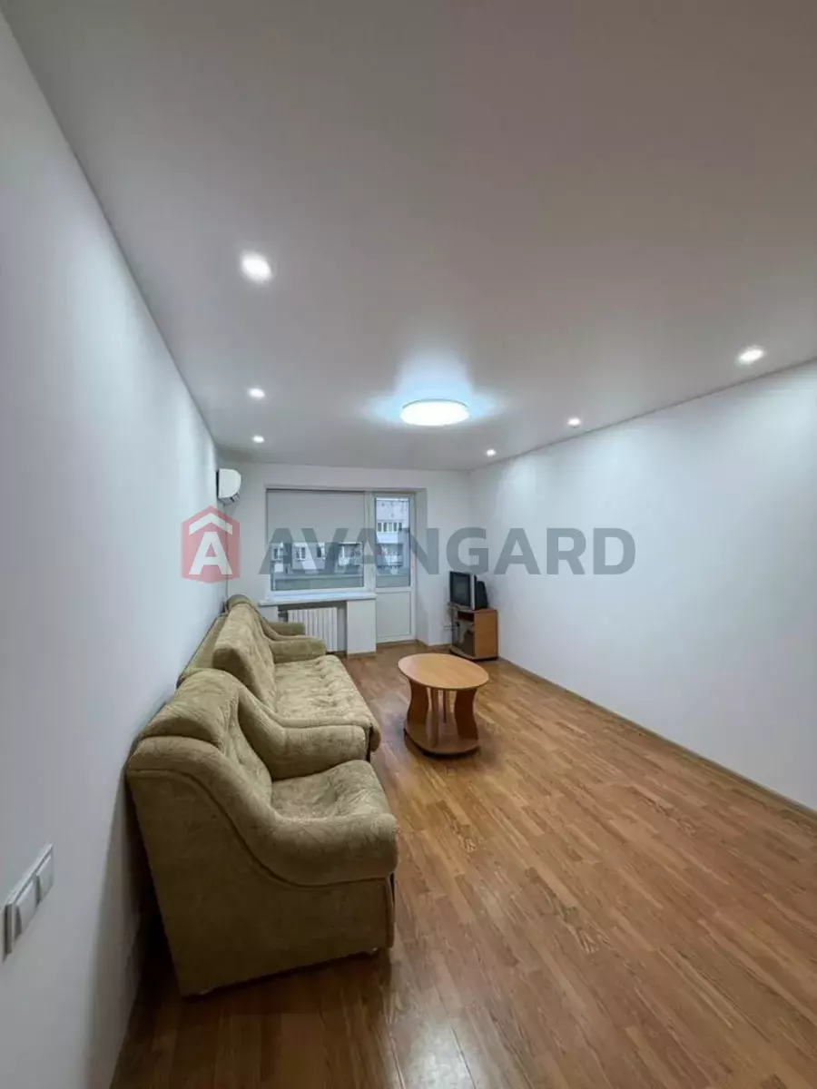 1 ��. ��������, 32/-/6 ��. �., 9/9 ������ ���� 10