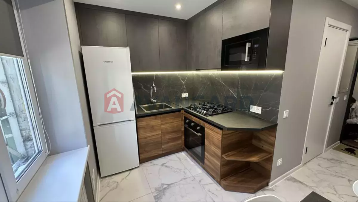 1 . , 30/-/5 . ., 1/9   1