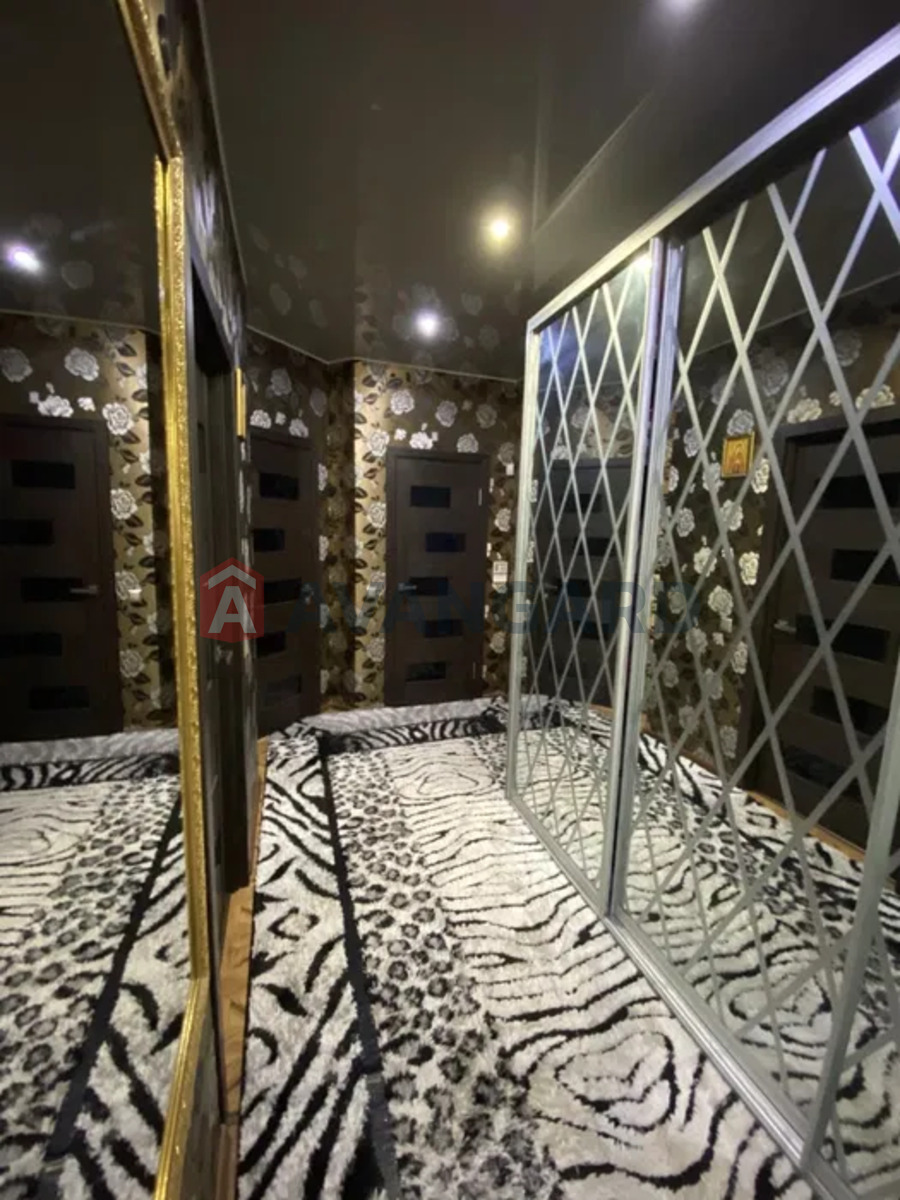 1 ��. ��������, 55/-/12 ��. �., 8/11 ������ ���� 6