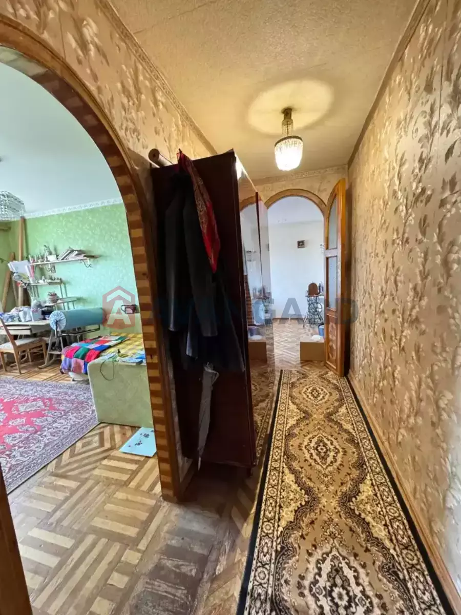 3 ��. ��������, 70/18/10 ��. �., 10/10 ������ ���� 9