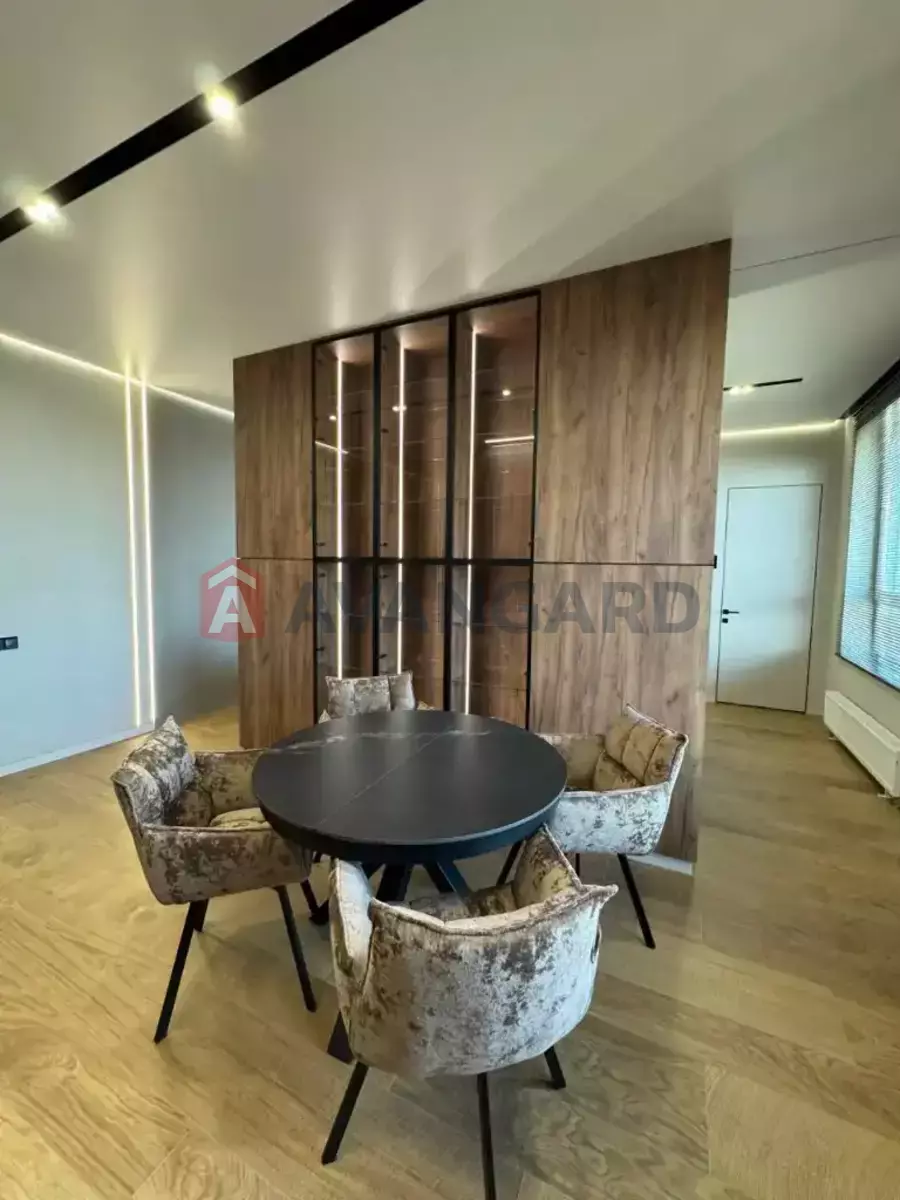 3 ����. ��������, 90/30/18 ��. �., 18/19 ���� ���� 3